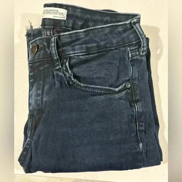 Zara Jeans - Picture 1 of 7